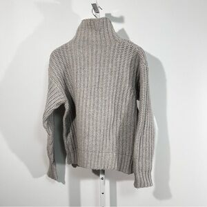 Navygrey Scottish-Spun Lamb’s Wool Mock Neck Sweater (Size M)